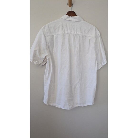Tommy Bahama Nova Wave Button Up Shirt Large Seersucker Camp White Resort Wear - Picture 6 of 12